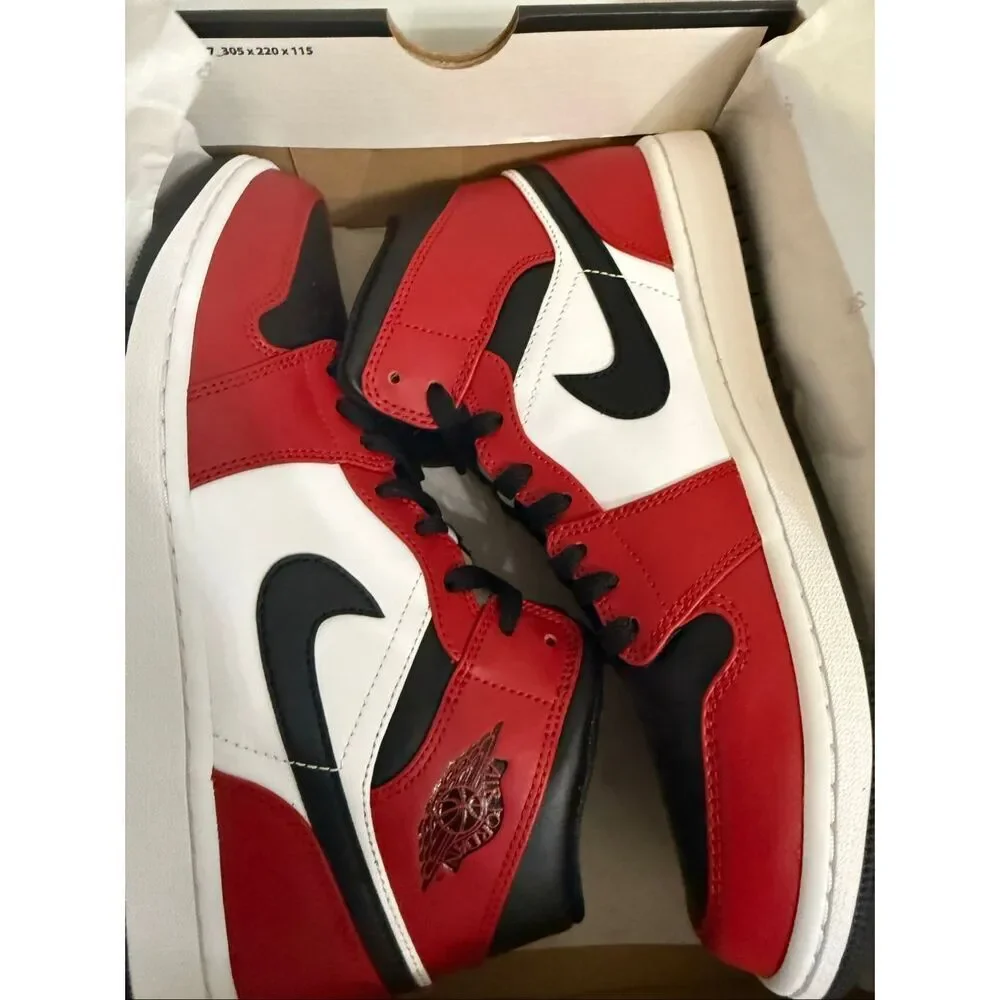 Air Jordan 1 Mid Men's Chicago Toe Athletic Sneaker Shoes Multicolor Size 8.5